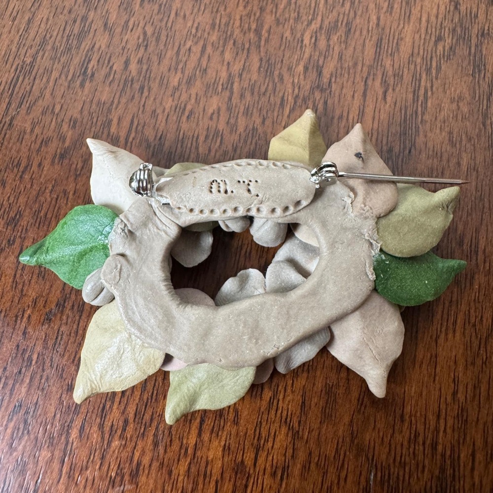 Vintage Handmade Floral Brooch Clay Flowers Artisan Pin Cottagecore Botanical - Picture 4 of 4